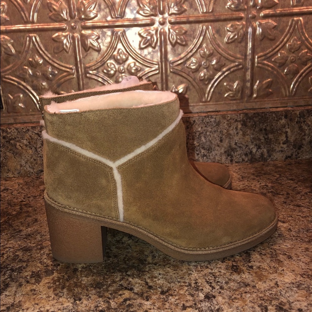 Ugg Women’s Kasen Heeled Boot Chestnut Size 11
